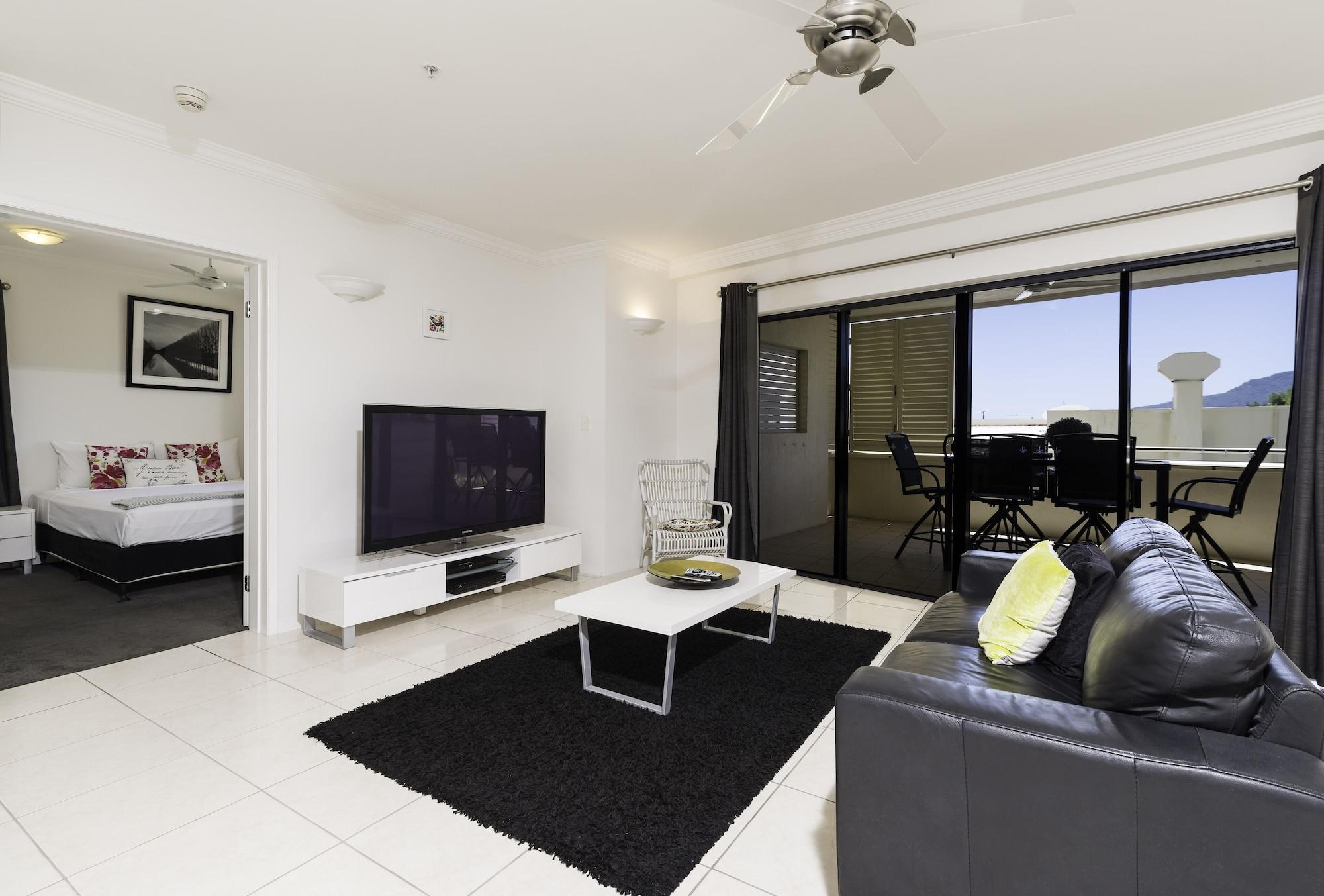 Jack And Newell Holiday Apartments Кернс Екстериор снимка